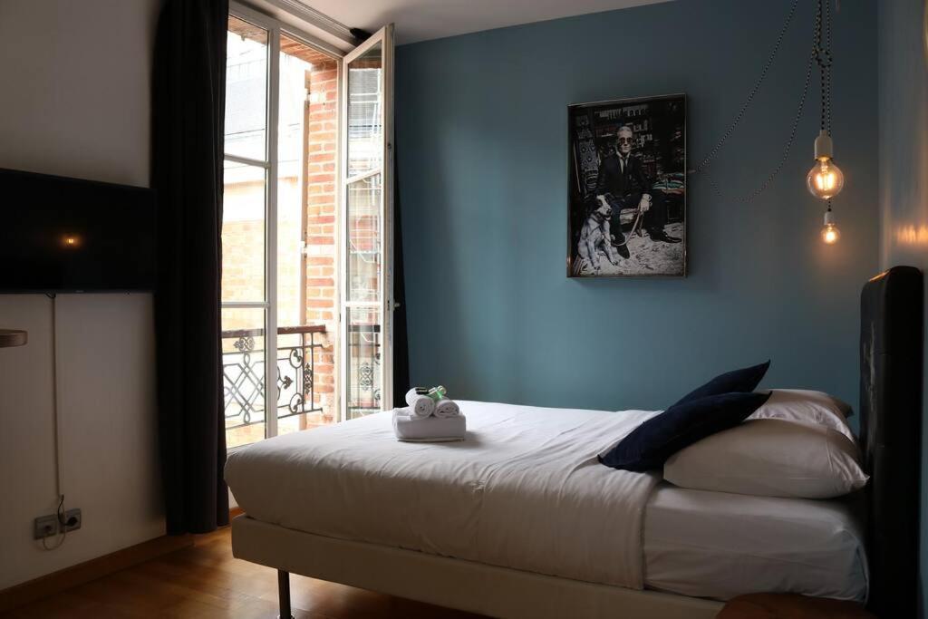 405 - Sejour Romantique Dans Un De 5 - Flat-guest * Parigi